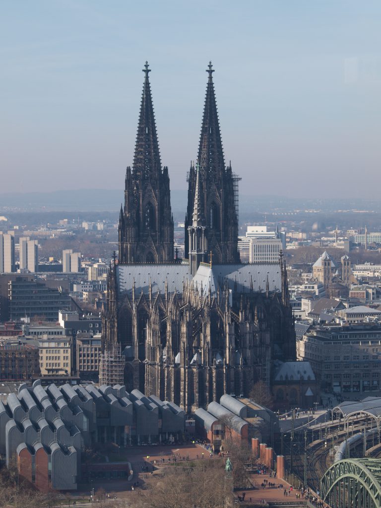 Kölner Dom - Blick vom Hochhaus KölnTriangle