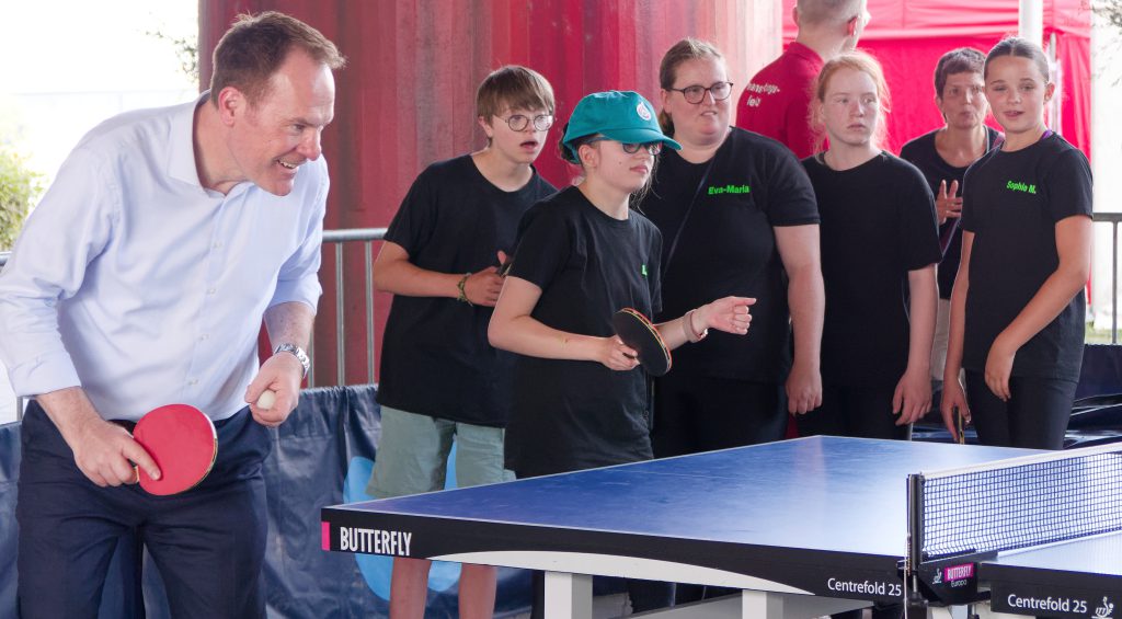 Olympic Adventure Camp Düsseldorf: Schwerpunkttag "Inklusion im Sport" - Foto: Helmut Sonnenhol