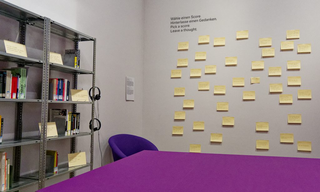 Germaine Krull: Chien Fou. Ausstellung im Museum Folkwang. Foto: Helmut Sonnenhol