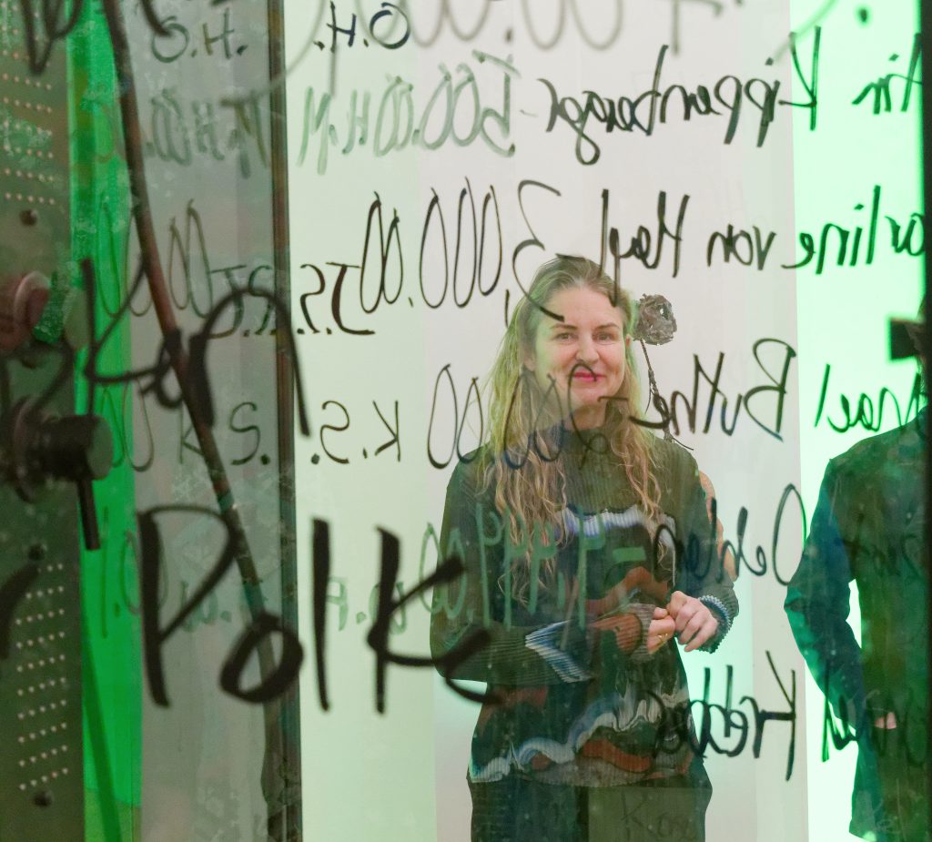 Kerstin Brätsch. Ausstellung im Kunstmuseum Bonn. Foto: Helmut Sonnenhol