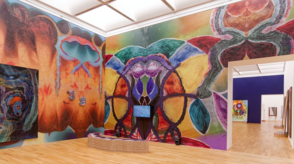 Kerstin Brätsch. Ausstellung im Kunstmuseum Bonn. Foto: Helmut Sonnenhol