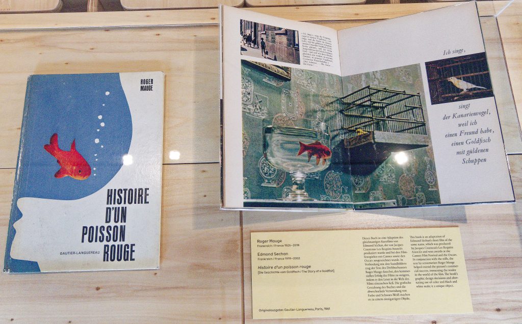 L is for Look - Museum Folkwang Essen - Eine fotografische Reise durch 100 Jahre Kinder- und Jugendbuchkunst.
