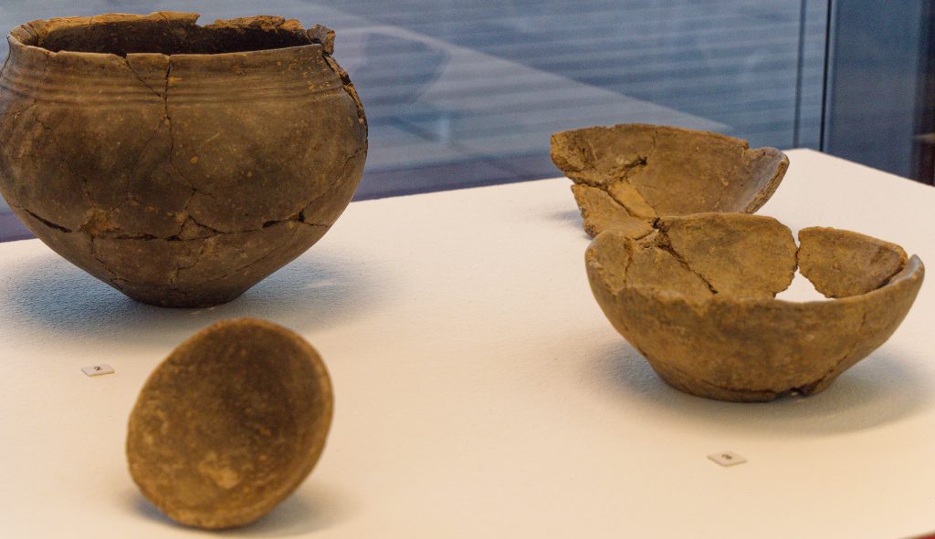 Archäologie im Rheinland 2025. Wanderausstellung im LVR-Landesmuseum Bonn.