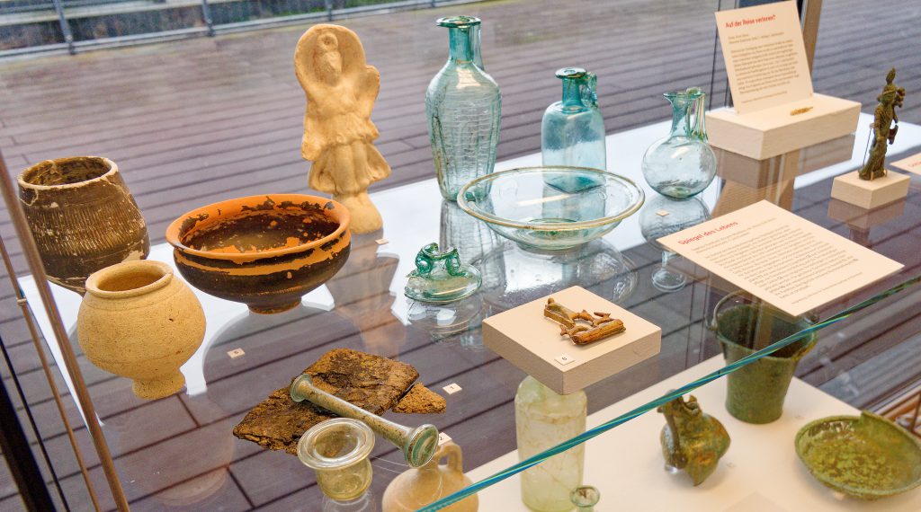 Archäologie im Rheinland 2025. Wanderausstellung im LVR-Landesmuseum Bonn.