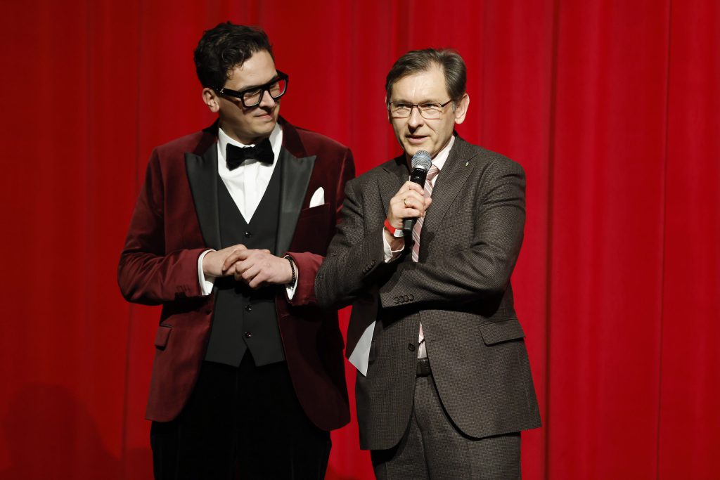 Wie ein Phoenix:  Der RevuePalast Ruhr feiert glanzvolle Wiedereröffnung!