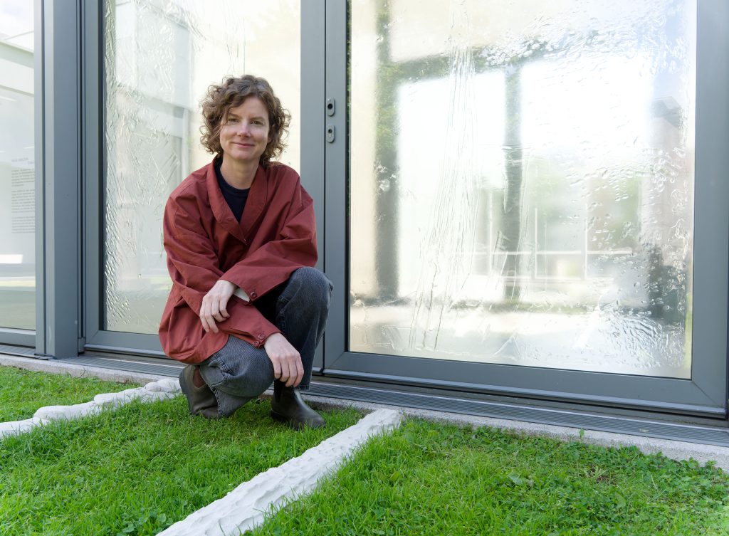 Kate Newby - Good Sound - I'm asking - Museum Folkwang