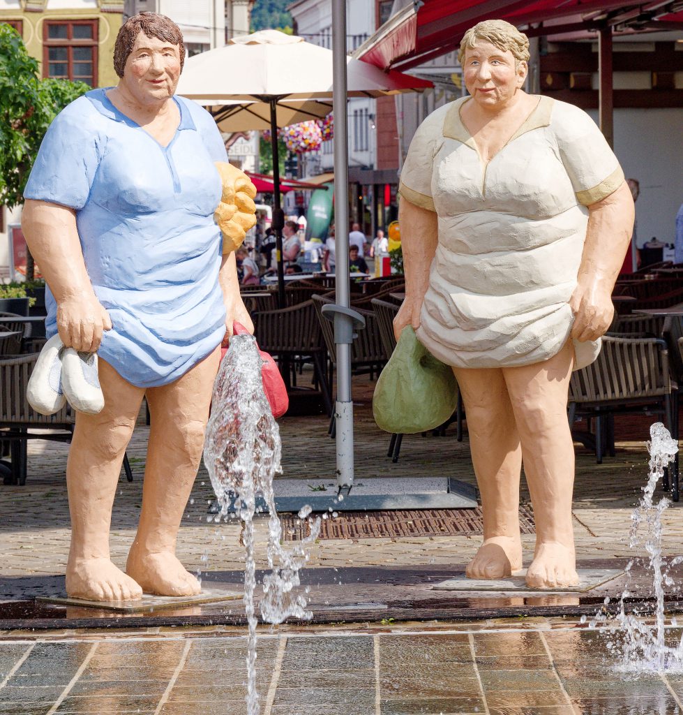 Alltagsmenschen in Höxter. Lechner-Figuren.
