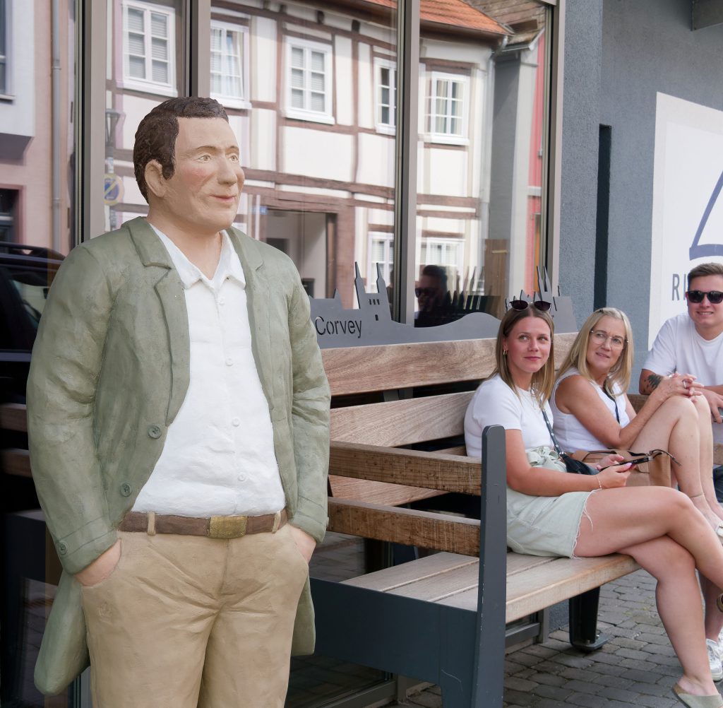 Alltagsmenschen in Höxter. Lechner-Figuren.