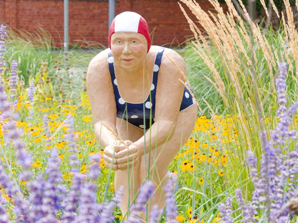 Alltagsmenschen in Höxter. Lechner-Figuren.