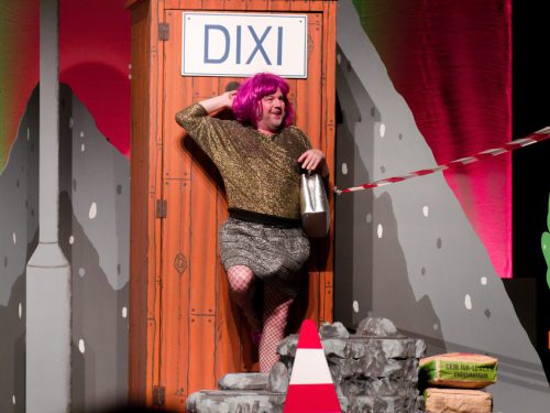 Mondpalast - Die unendliche Baustelle