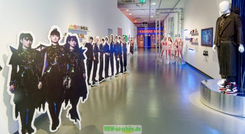 Asia Pop NRW Forum Düsseldorf Hello Kitty Manga K-Pop Asien Japan Ausstellung