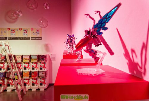 Asia Pop NRW Forum Düsseldorf Hello Kitty Manga K-Pop Asien Japan Ausstellung