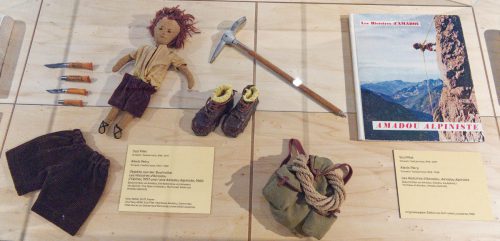 L is for Look - Museum Folkwang - Eine fotografische Reise durch 100 Jahre Kinder- und Jugendbuchkunst