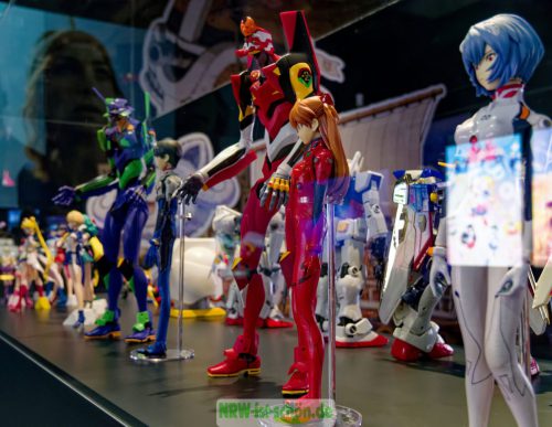 Asia Pop NRW Forum Düsseldorf Hello Kitty Manga K-Pop Asien Japan Ausstellung