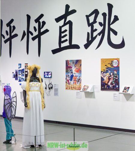 Asia Pop NRW Forum Düsseldorf Hello Kitty Manga K-Pop Asien Japan Ausstellung
