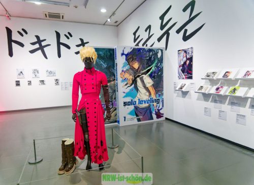 Asia Pop NRW Forum Düsseldorf Hello Kitty Manga K-Pop Asien Japan Ausstellung