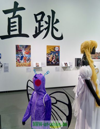 Asia Pop NRW Forum Düsseldorf Hello Kitty Manga K-Pop Asien Japan Ausstellung