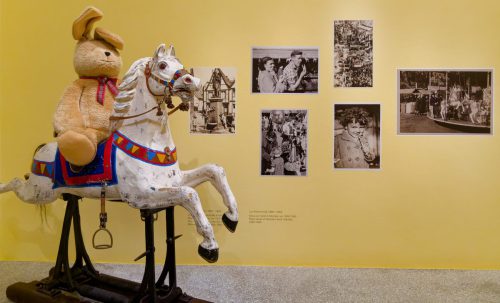 Der Hase Felix - Reiselustig - LWL-Museum für Kunst und Kultur Münster