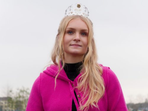 IGA 2027. Rheinpark Duisburg. Erste Rose wurde gepflanzt. Rosenkönigin Theresa Hildebrandt.