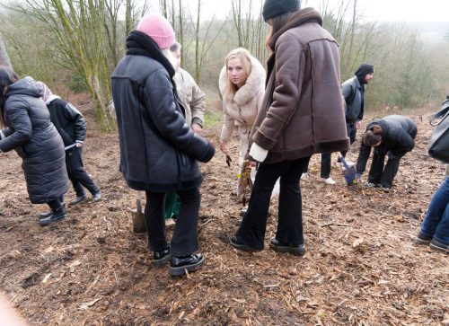 LWL-Klinik Hemer. Pflanzaktion Azubi-Bäume.