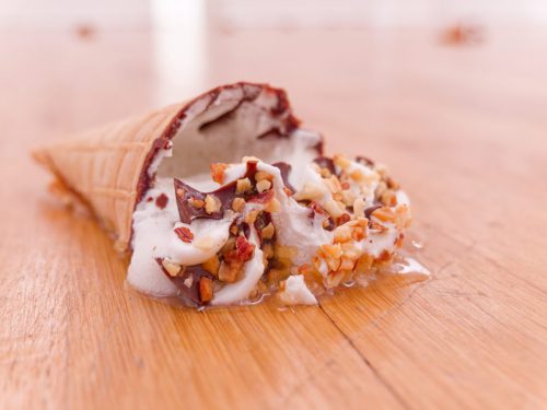 Das soziale Leben der Dinge - Nina Beier - David Hammons - Zoe Leonard - MGK Siegen