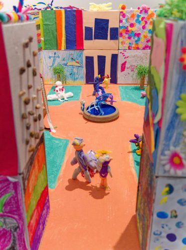 Kunstpalast Kunterbunt - Die Kleine 2026