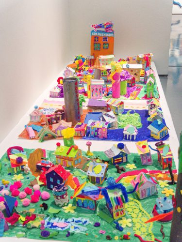 Kunstpalast Kunterbunt - Die Kleine 2026